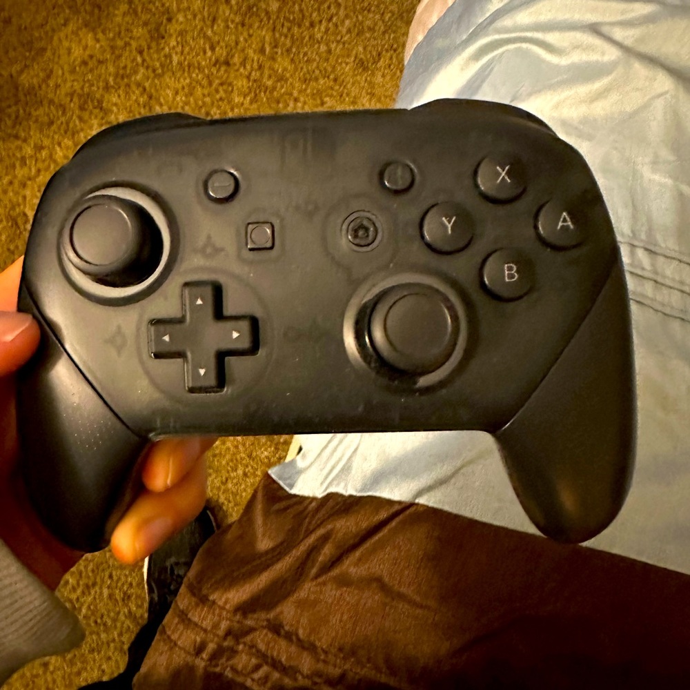 Pro wireless controller for Nintendo Switch - Black